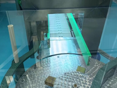 如何解決灌裝中的細菌問題？防爆紫外線滅菌燈助力灌裝線高效殺菌