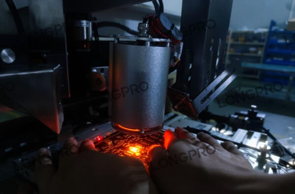 印刷電路板焊接.jpg 印刷電路板焊接.jpg