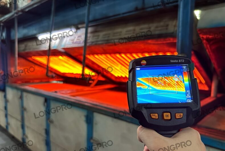 瓦楞紙加熱烘干.jpg 瓦楞紙加熱烘干.jpg